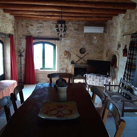 Villa Aloni Margarítai Zewnętrze zdjęcie